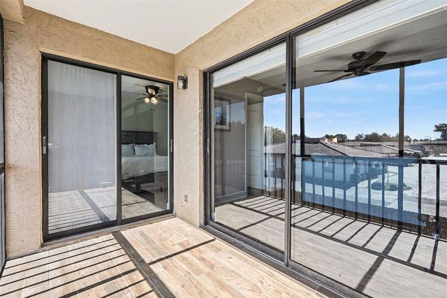 7291 CLOISTER DRIVE 222, Sarasota, FL 34231