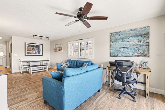 7291 CLOISTER DRIVE 222, Sarasota, FL 34231