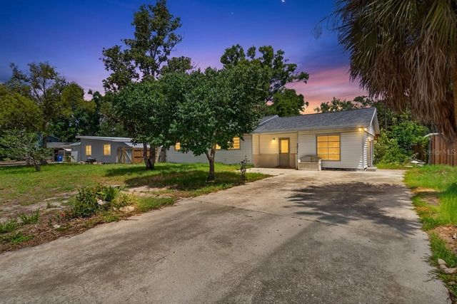 7211 LYNNWOOD AVENUE N, St Petersburg, FL 33710