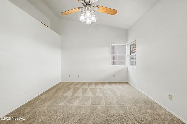 11525 N Eagle Peak Drive, Tucson, AZ 85737