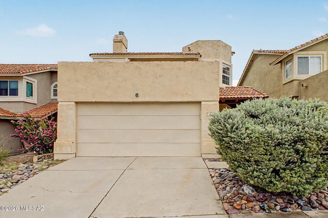 11525 N Eagle Peak Drive, Tucson, AZ 85737