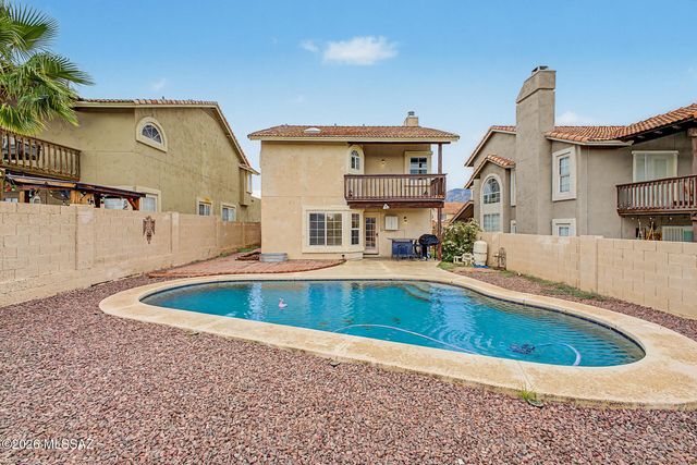 11525 N Eagle Peak Drive, Tucson, AZ 85737