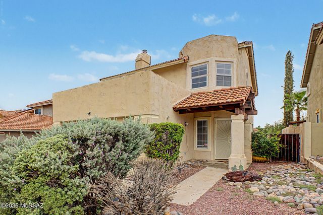 11525 N Eagle Peak Drive, Tucson, AZ 85737
