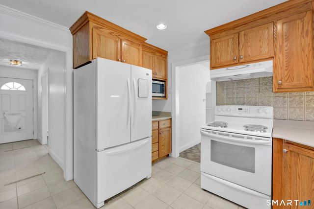 53 Alexander Street, Manchester, CT 06040