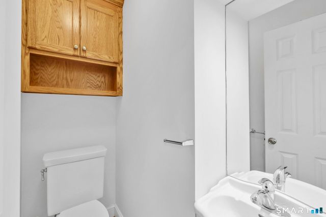 53 Alexander Street, Manchester, CT 06040