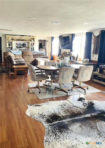 40 Cypress Valley Road, Cuero, TX 77954