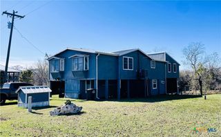 40 Cypress Valley Road, Cuero, TX 77954