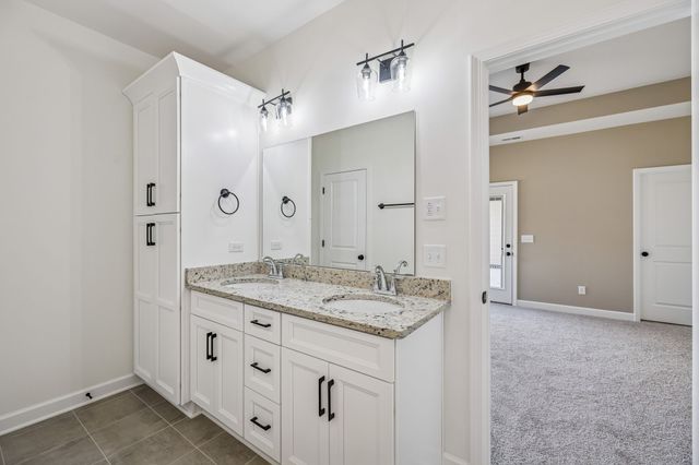 295 Estates Dr, Smithville, TN 37166