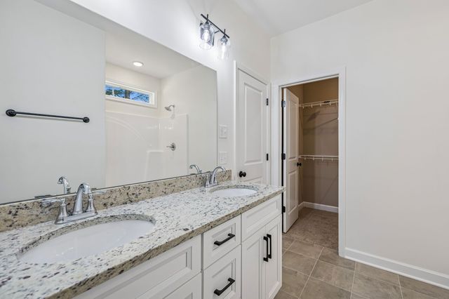 295 Estates Dr, Smithville, TN 37166