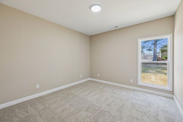 295 Estates Dr, Smithville, TN 37166