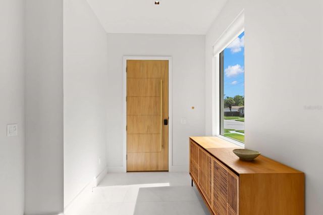 5150 DARTMOUTH AVENUE N, St Petersburg, FL 33710