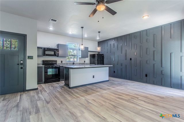 1008 York Avenue, Killeen, TX 76541