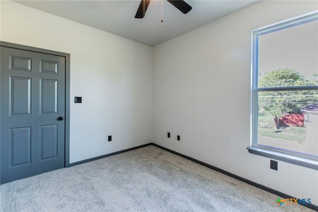 1008 York Avenue, Killeen, TX 76541