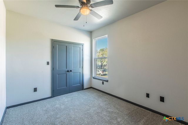 1008 York Avenue, Killeen, TX 76541