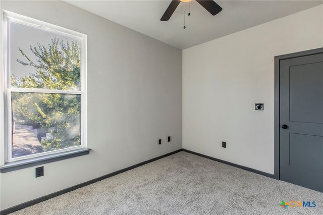 1008 York Avenue, Killeen, TX 76541