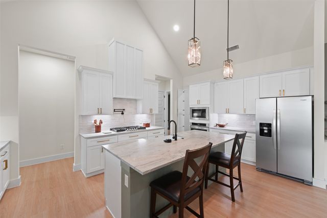 1002 Devonshire Drive N, Forney, TX 75126