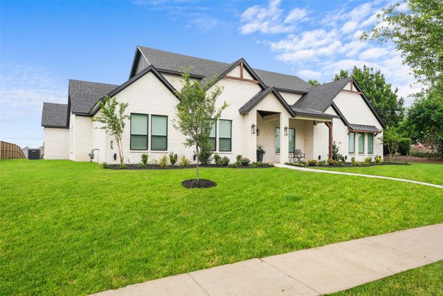 1002 Devonshire Drive N, Forney, TX 75126
