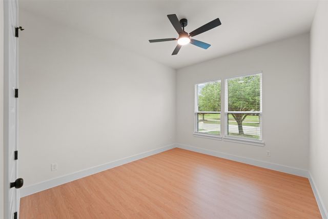 1002 Devonshire Drive N, Forney, TX 75126
