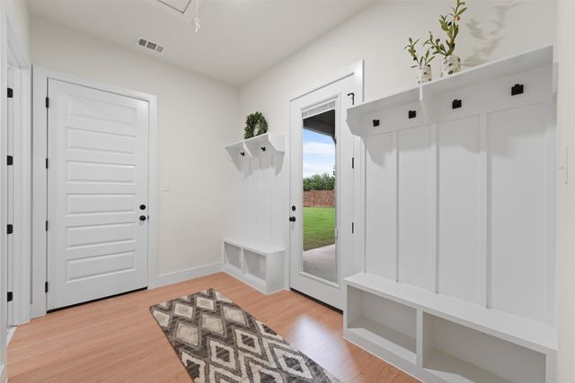 1002 Devonshire Drive N, Forney, TX 75126