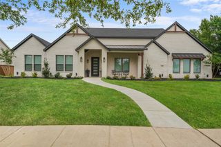 1002 Devonshire Drive N, Forney, TX 75126