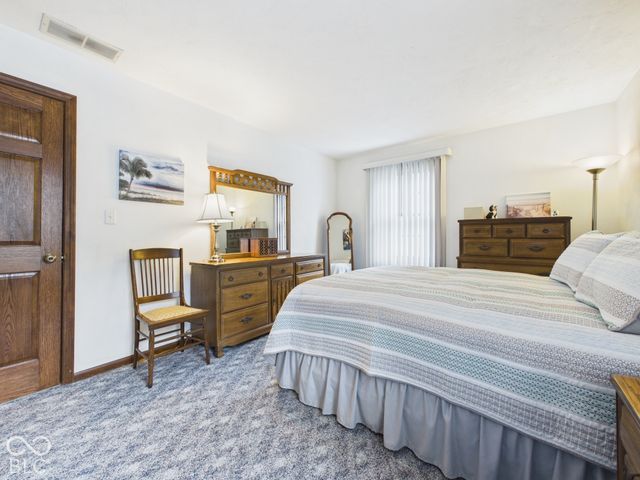 2106 Hillcrest Avenue, Anderson, IN 46011