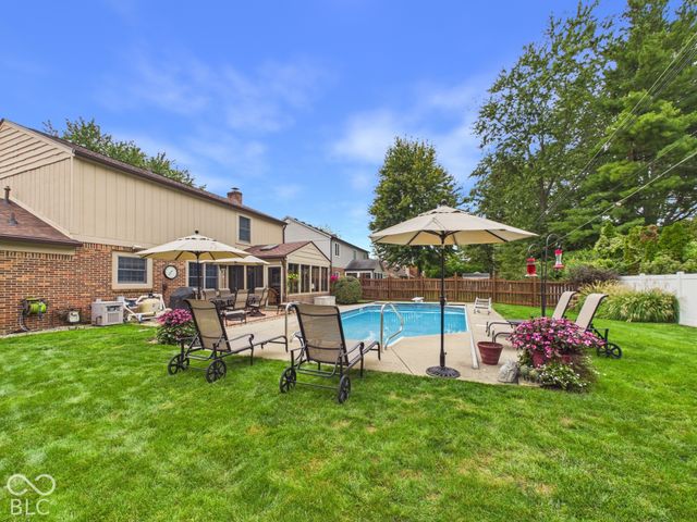 2106 Hillcrest Avenue, Anderson, IN 46011