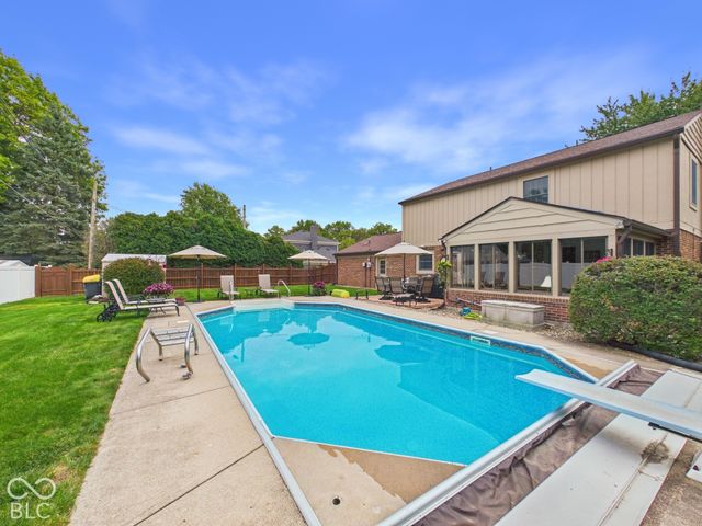 2106 Hillcrest Avenue, Anderson, IN 46011
