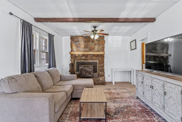 1328 W Elm Street, Springfield, MO 65806