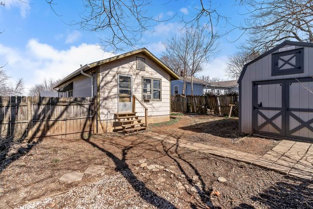 1328 W Elm Street, Springfield, MO 65806