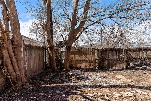 1328 W Elm Street, Springfield, MO 65806