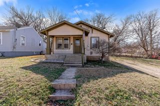 1328 W Elm Street, Springfield, MO 65806