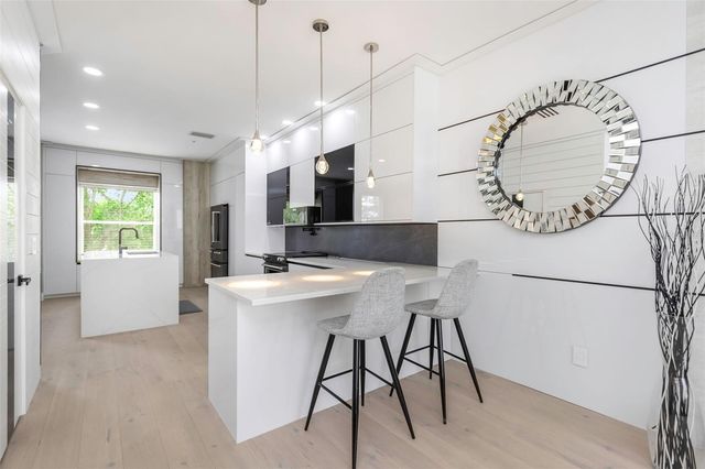 7130 102ND LANE, Seminole, FL 33772