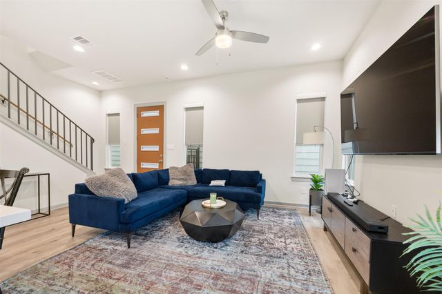 807 N Emile Street, Houston, TX 77020