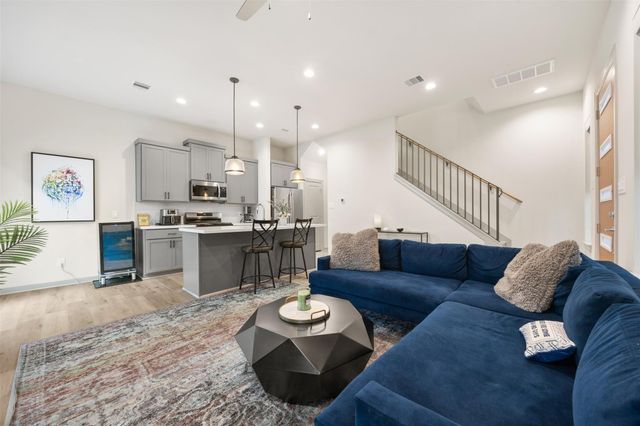 807 N Emile Street, Houston, TX 77020