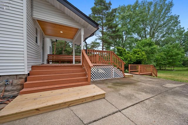 298 Substation Road, Brunswick, OH 44212