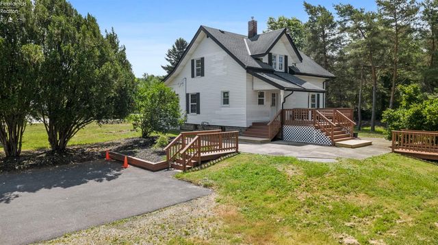 298 Substation Road, Brunswick, OH 44212