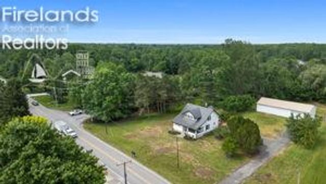 298 Substation Road, Brunswick, OH 44212