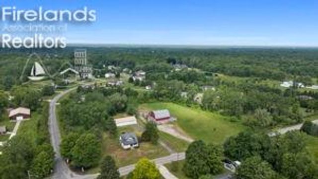 298 Substation Road, Brunswick, OH 44212