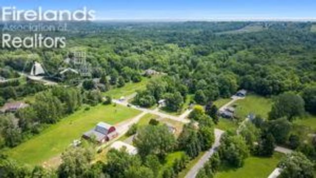 298 Substation Road, Brunswick, OH 44212