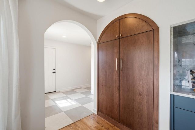 15305 Gebhardt ROAD, Elm Grove, WI 53122