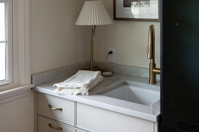 15305 Gebhardt ROAD, Elm Grove, WI 53122