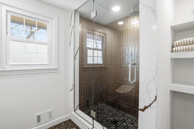 15305 Gebhardt ROAD, Elm Grove, WI 53122