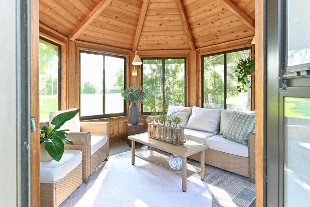 15305 Gebhardt ROAD, Elm Grove, WI 53122