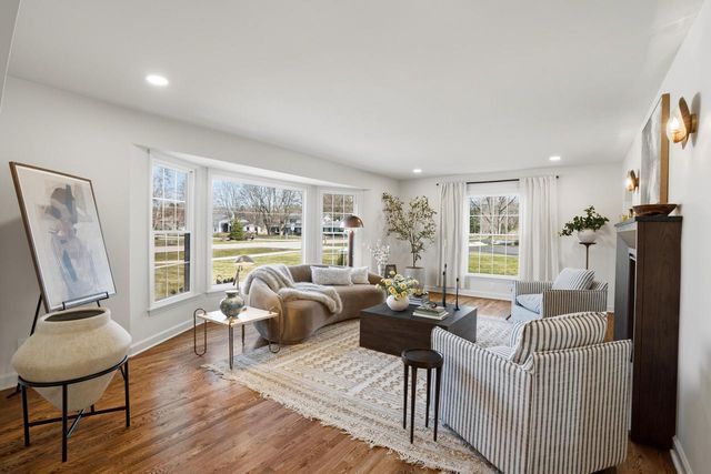 15305 Gebhardt ROAD, Elm Grove, WI 53122