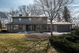 15305 Gebhardt ROAD, Elm Grove, WI 53122