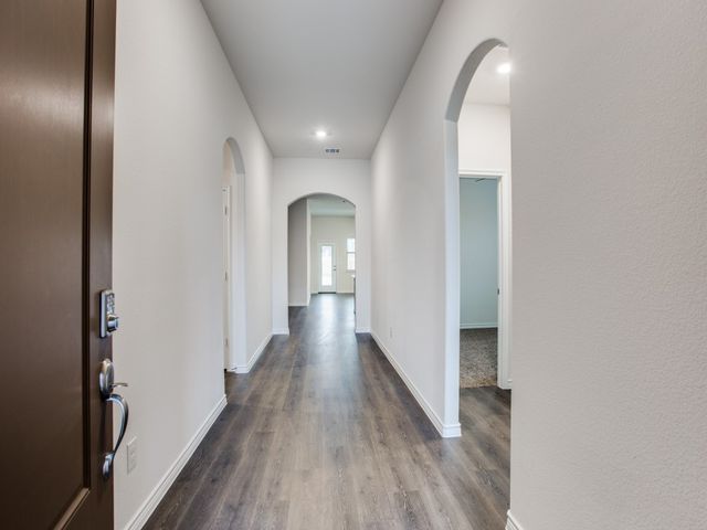 123 Lakeview Circle, Pilot Point, TX 76258