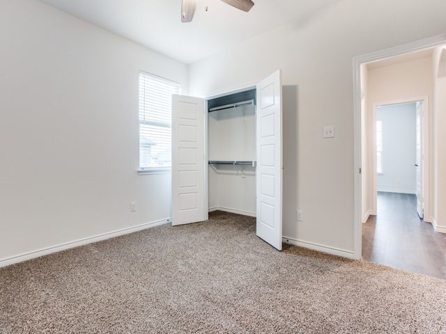 123 Lakeview Circle, Pilot Point, TX 76258
