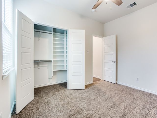 123 Lakeview Circle, Pilot Point, TX 76258