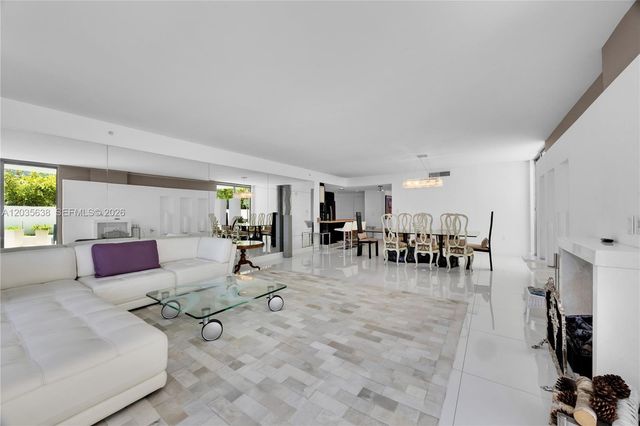 9400 W Bay Harbor Dr 101, Bay Harbor Islands, FL 33154