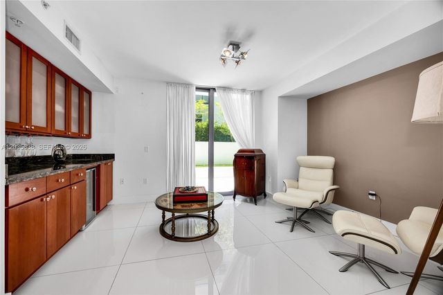 9400 W Bay Harbor Dr 101, Bay Harbor Islands, FL 33154